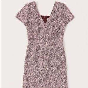 Abercrombie Midi V-neck dress